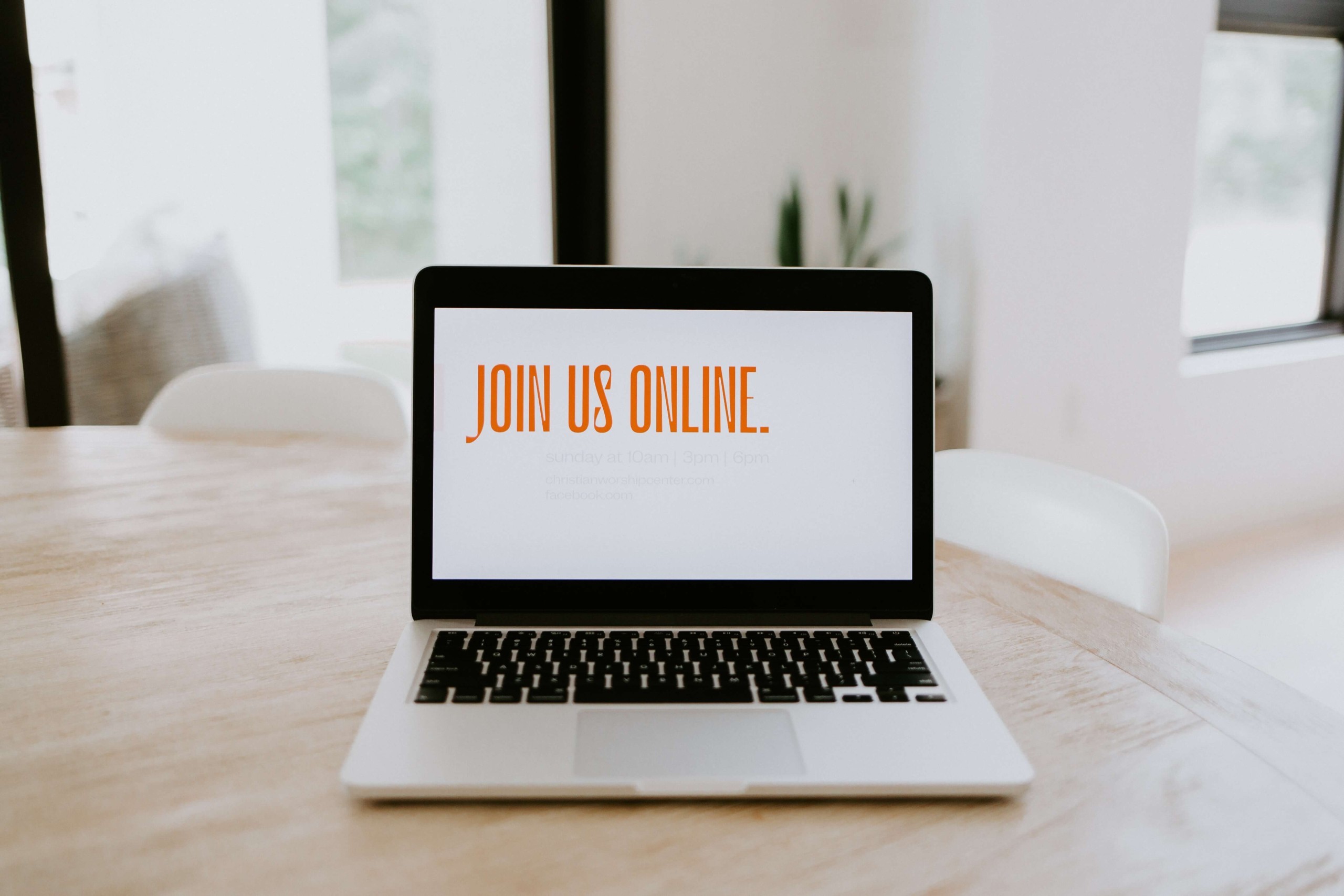 samantha-borges-gxsj9ywb5as-unsplash-(1)